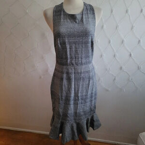 Banana Republic Crossover Back Dress / Navy & White / Size 6